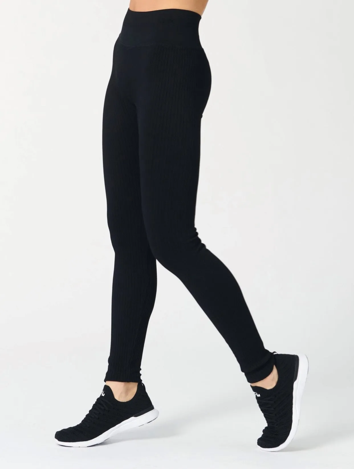 3X2 Leggings - Black