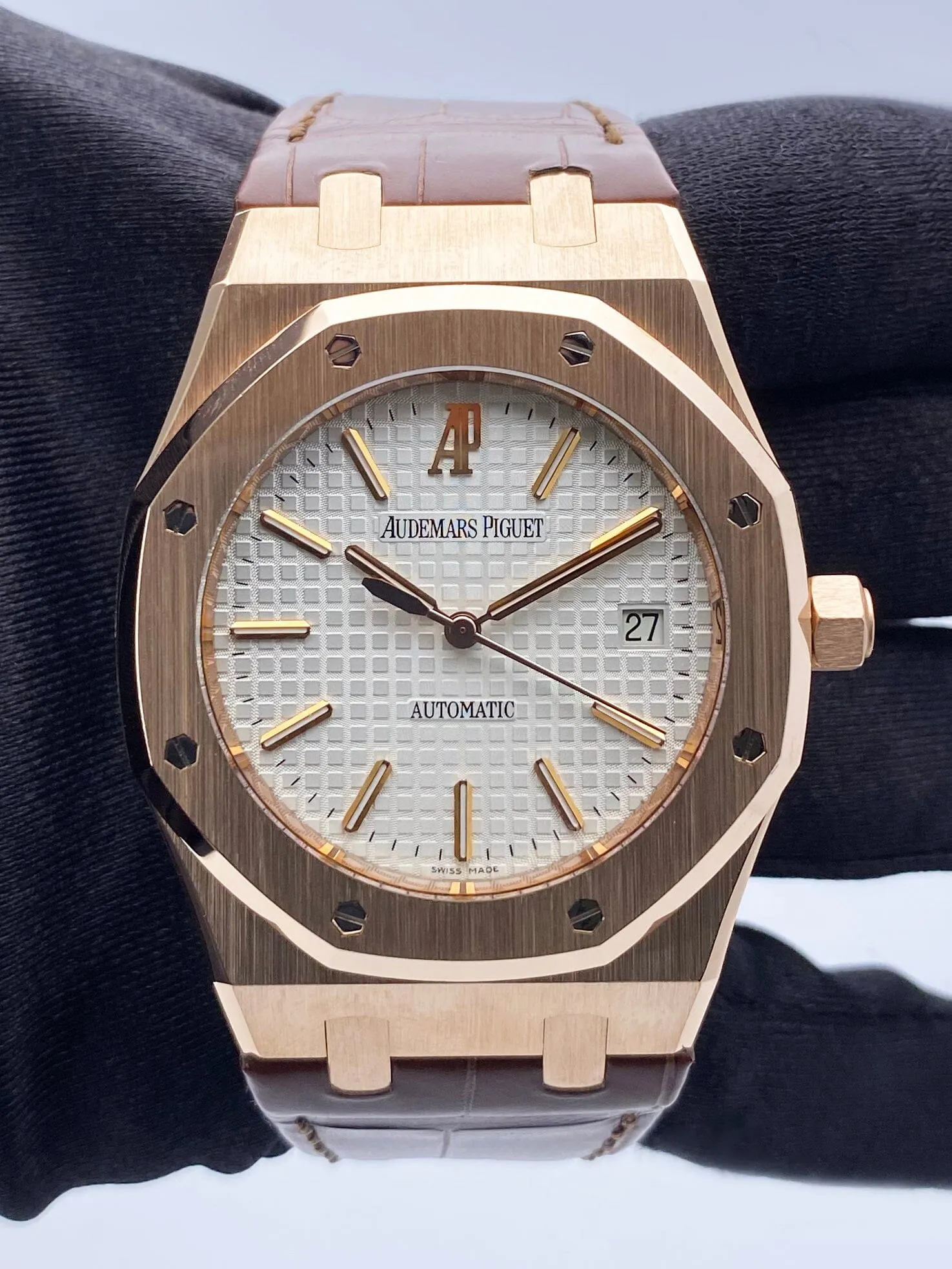 Audemars Piguet Royal Oak 15300OR White Dial Mens Watch