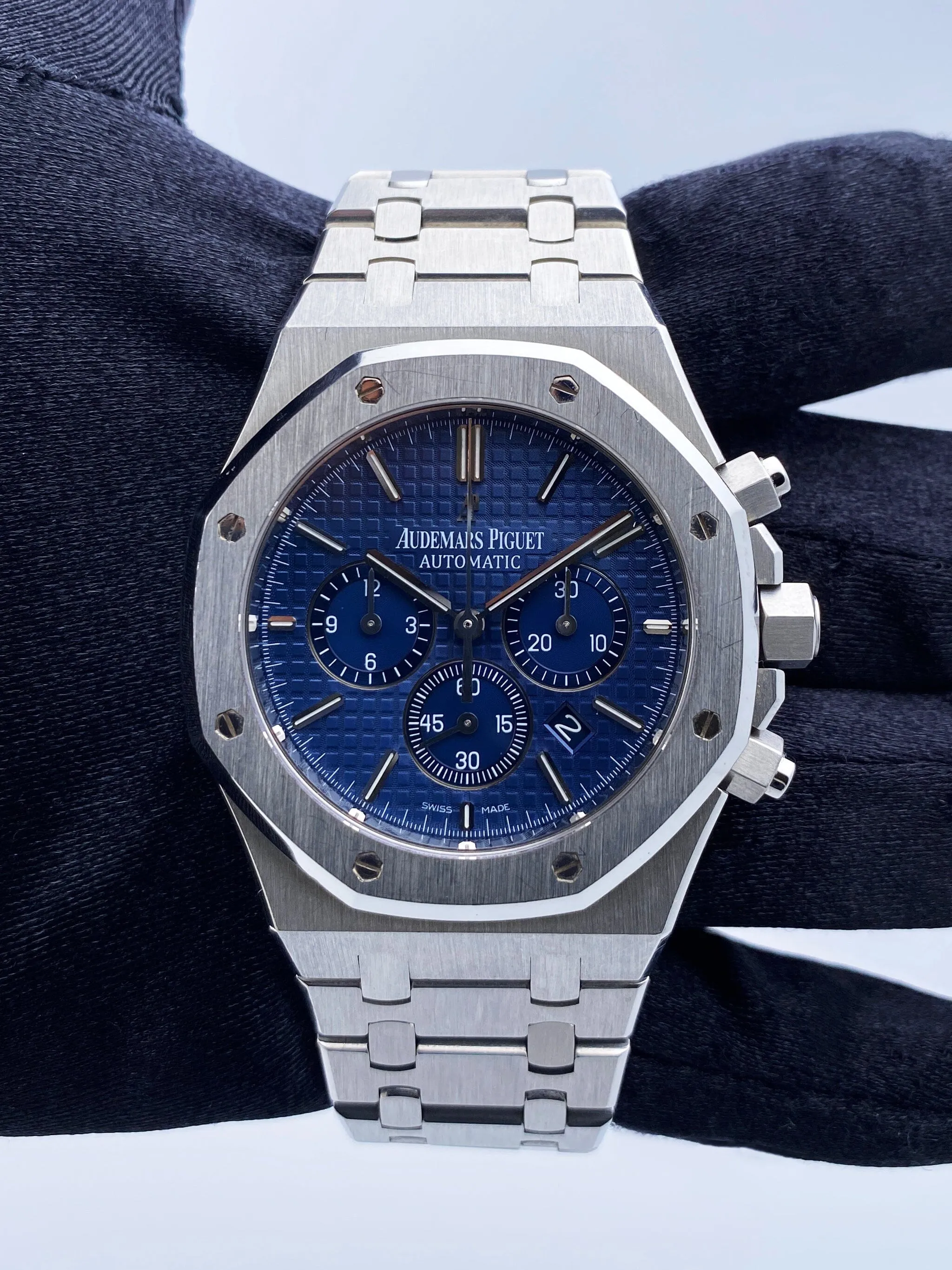 Audemars Piguet Royal Oak 26320ST Blue Dial Mens Watch Box Papers