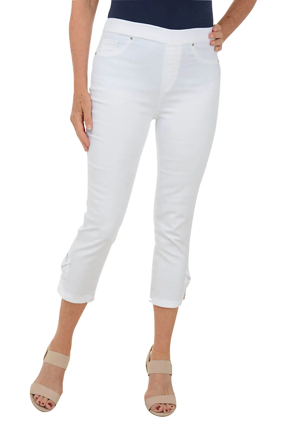 Bow Hem Pull-On Denim Capri Pant