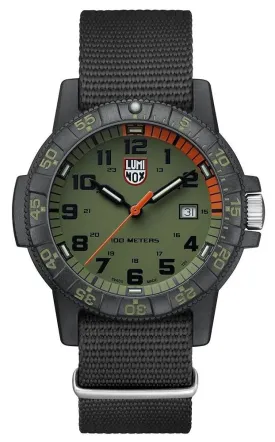 Luminox Leatherback Sea Turtle Giant CARBONOX Green Dial Nato Strap Date Quartz Mens Watch XS.0337