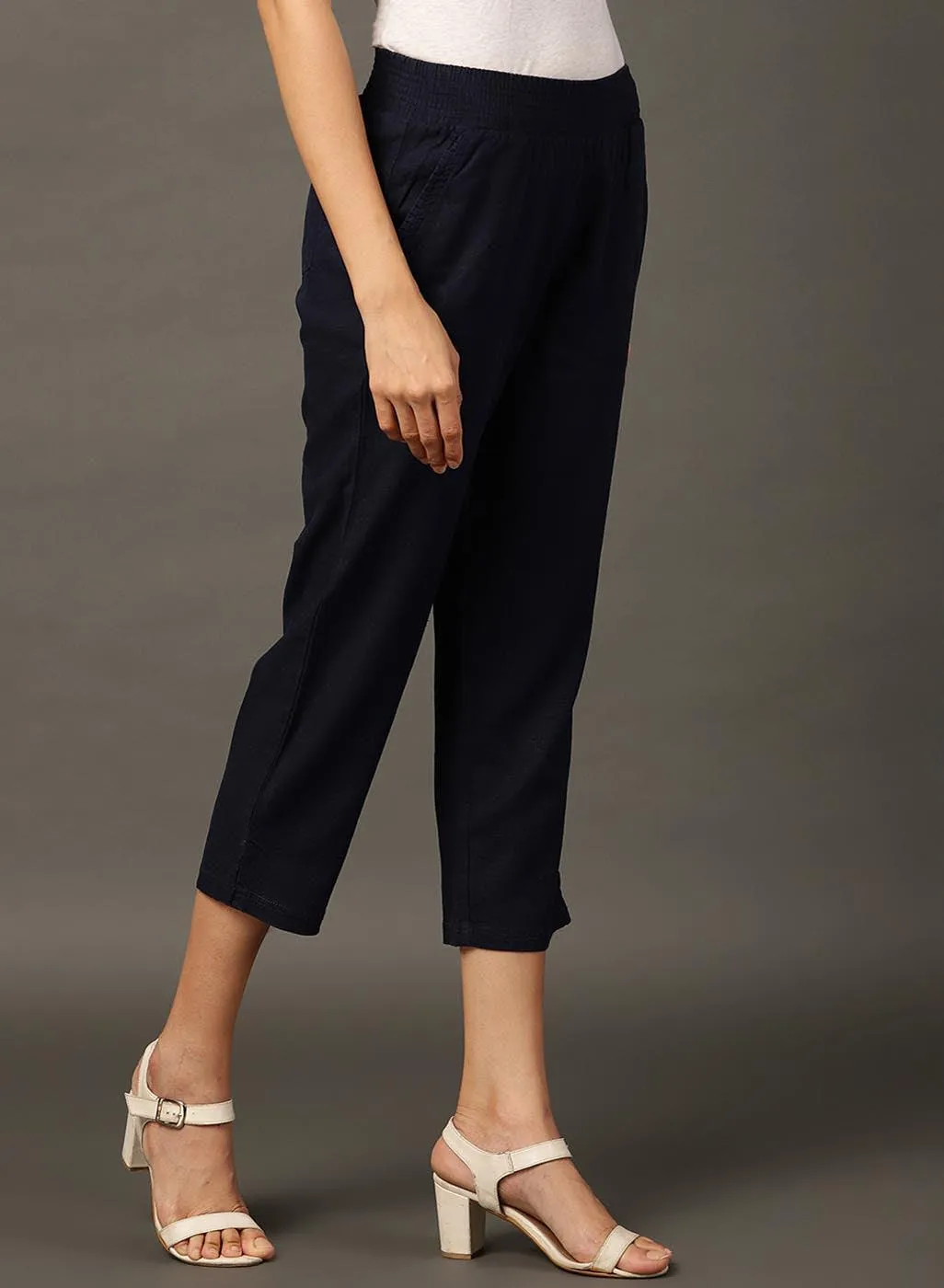 Navy Blue Regular Plain Linen Capri