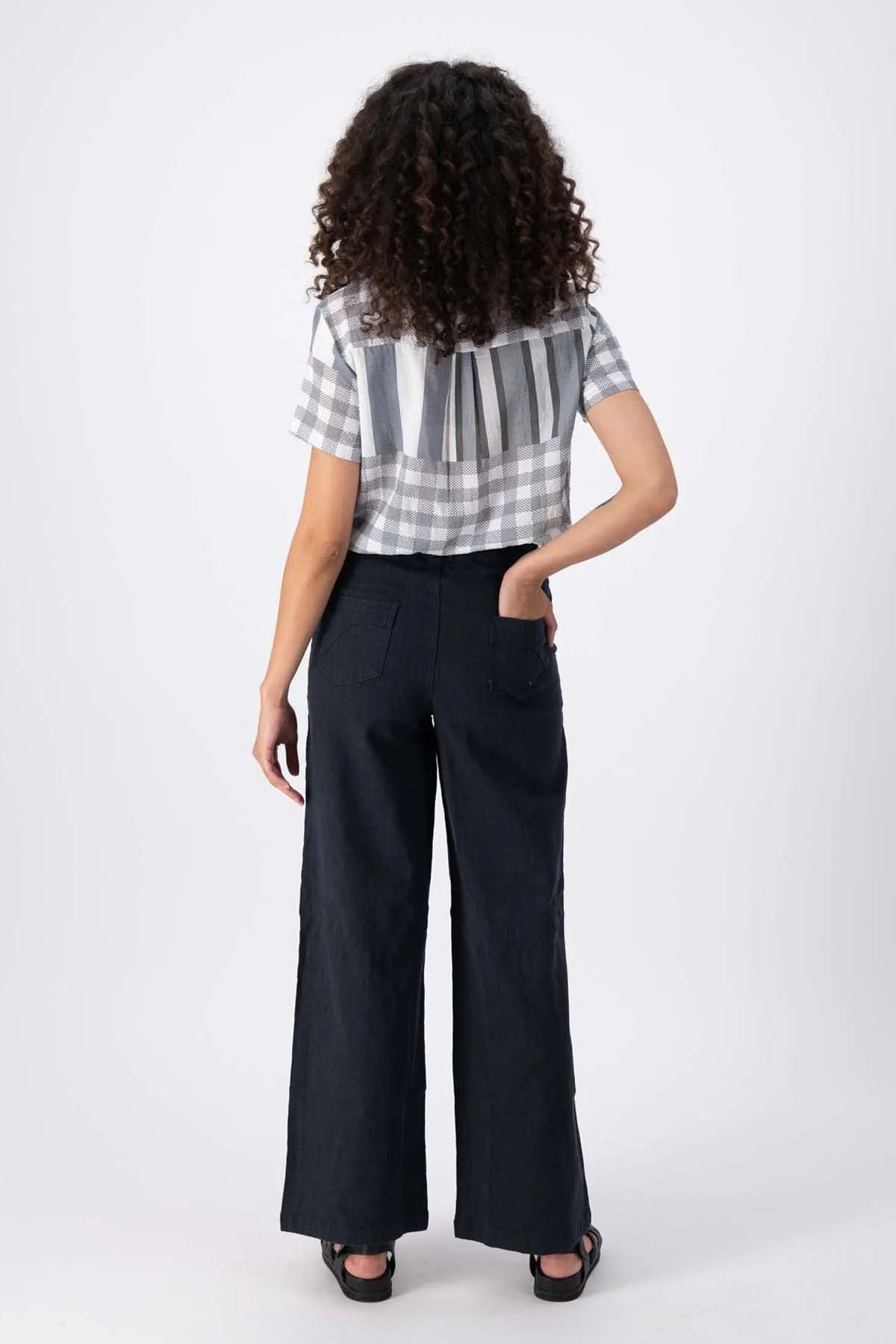 Peggy Isabella Long Pants Black Wash in Linen