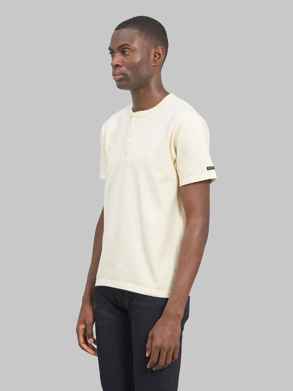 The Flat Head Loopwheeled Heavyweight Plain Henley Neck T-Shirt Ivory